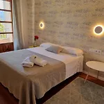 Ria De Apartahotel